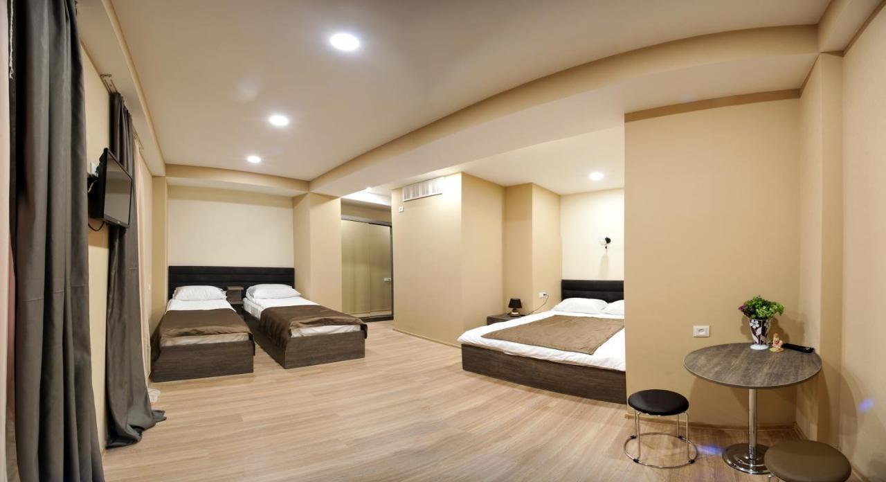 Hotel Terrace Τυφλίδα Εξωτερικό φωτογραφία